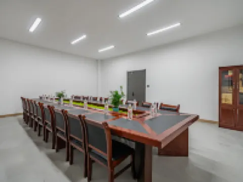Rezen Select Hotel (Chaka Salt Lake) Hotel a Ulan