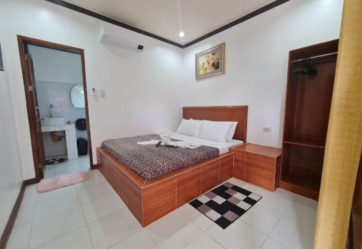 알로나 로즈 호텔