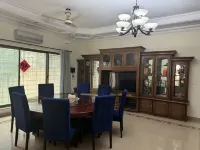 Huaxiaqing Inn