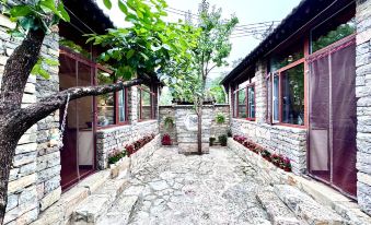 Qianying Shijia Homestay (Tianjin Xijingxuan Branch)