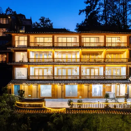Lanmengting Panorama Hotel (Xijiang Qianhu Miao Village Observation Platform Store)