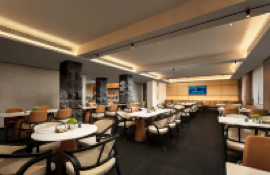 青島中央商務區萬象城亞朵酒店