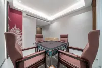 Daocheng Jifeng Hot Springs Resort Hotel