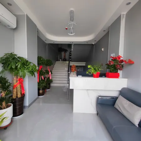Xinhe Yuelan Hotel