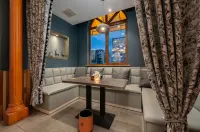 Yuerong Qingju Hanfu Travel Theme Hotel (Luoyang Yingtianmen Branch) - Quầy Bar