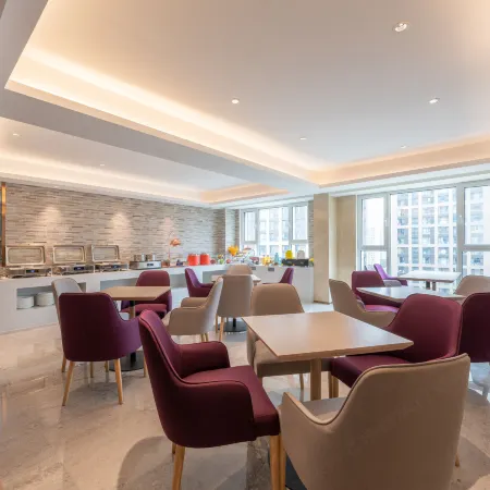 Lavande Hotel (Jinan CBD The Mix City) Отели рядом с достопримечательностью «Музей провинции Шаньдун»