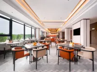 Hilton Garden Inn Xinyang East Railway Station Hotels in Xinyang