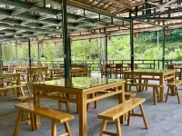 Shennonggu Yiqing Xigu Inn Hotels in Yanling