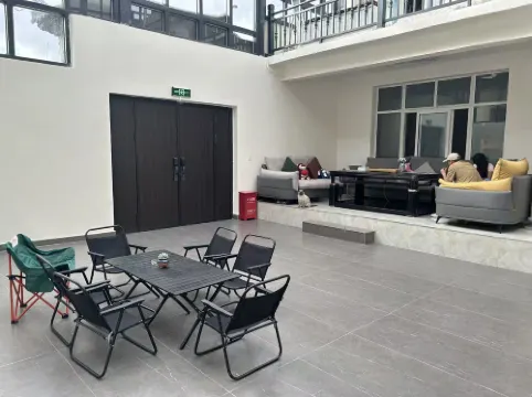 Shangri-La Songlan Hostel (Dukezong Ancient City)