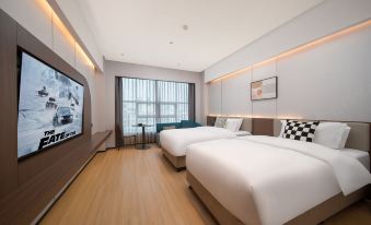 Gladden Hotel (Fenggang Town)