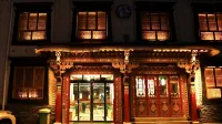 Tibetan Family Hotels in 