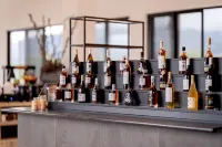 Fengcangjian · Starlit Valley Hot Spring Glamping Hotel - bar