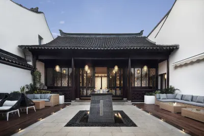 Suzhou amo Inn Hotels in Lili Ancient Town/Wujiang Grand Canal