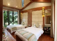 윤타오 호텔 쿤밍 간부 요양원-실내 온수 수영장 주변 호텔