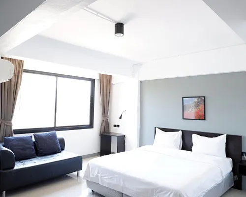 Izen Budget Hotel & Residence Hotels near Tesco Lotus Rayong