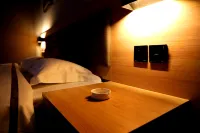 Junyi Hotel（Lingwu North Station Store） - balcony
