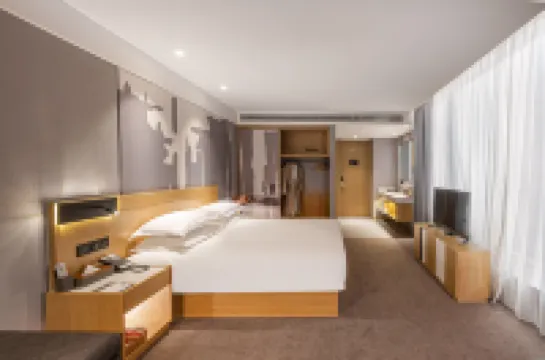 Wassim R Hotel (Suzhou Shilu Metro Station Shantang Street Scenic Spot Store)