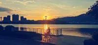 Yuehu Lakeview Guesthouse