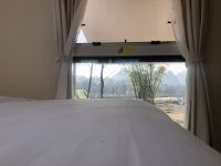 桂林水印长廊酒店 - 澳洲帝盛大鹅颈房车