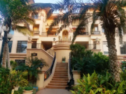 Yijia Boutique Suite Apartment (Haihua Island)