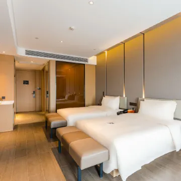 Atour Hotel (Haifeng West Road, Wuyue Square ，Hai Yan )