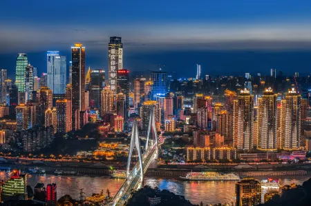 Harmony Oasis Hotel（ Chongqing Jiefangbei Pedestrian Street Hongyadong Branch）