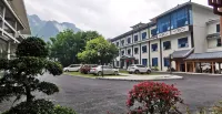 Yinghui Manor - parking