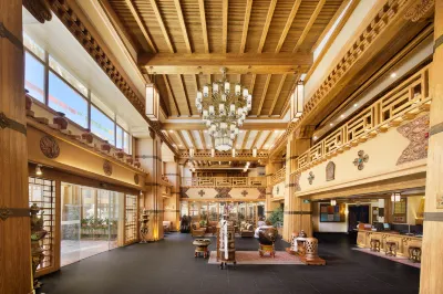 La Garry Snow Dragon Manor Resort Hotels near Boshou Tibetan Thangka Art Museum