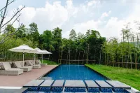 Nian hotel & resorts - Infinity Pools