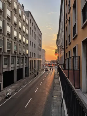 Hotello Trieste - Hostel & More
