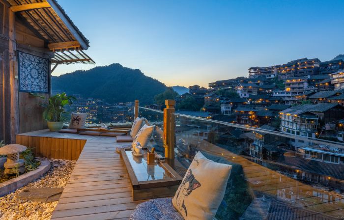 Xi jiang miao Hotel Mingshan