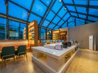 James Joyce Coffetel (Changning Fortune Plaza)