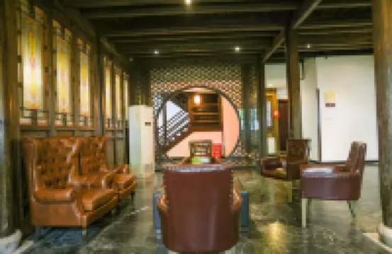 Liangfu Inn