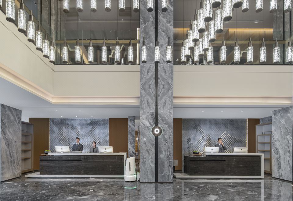 3. 멀린호드 호텔 ..