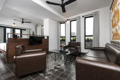 Aquarius Hotel and Urban Resort