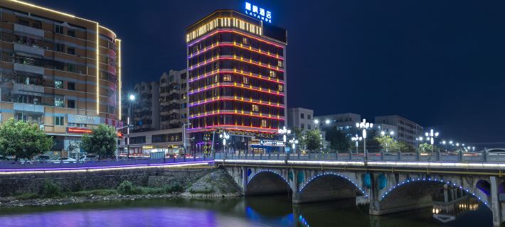 Lavande Hotel (Lufeng Longshan Avenue Branch) Hotel di Lufeng