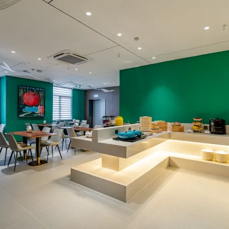 Yafei Select Hotel (Huoqi Bus Station)