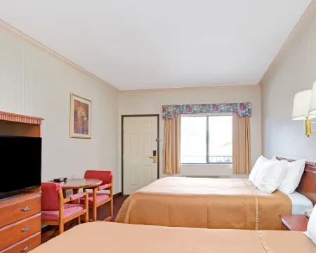 Travelodge by Wyndham Lynwood Hotels in Lynwood