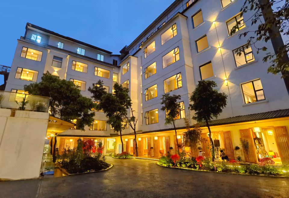 hotel overview picture