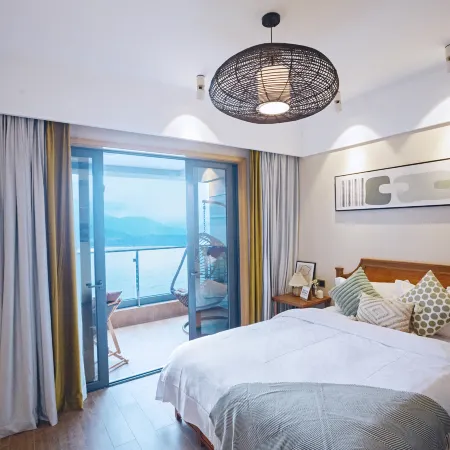 Sun Moon Star Surf Sea View Resort (Wanning Sun Moon Bay Branch)