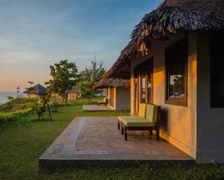 Crown Retreat Quy Nhon Resort