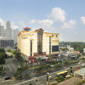 Best Western Senayan Отели рядом с достопримечательностью «Плаза Сенаян»