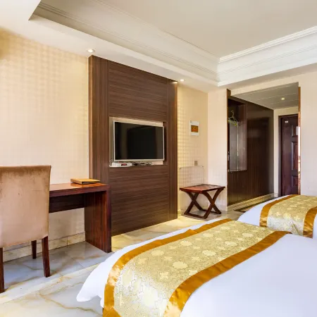 Jujia Fengshang Hotel (Xinzheng Sias International College) Отели рядом с достопримечательностью «Народная больница Синьцзяна»