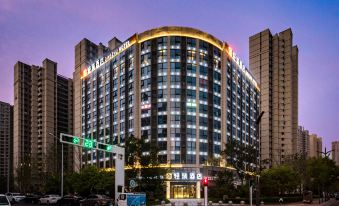 Light Zhu Hotel (Shangqiu Wanda Plaza Branch)