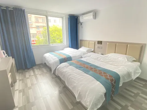 Anqing Xianglixiang Qin Express Hotel