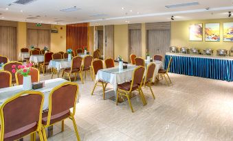 Soften Hotel (Shantou Railway Station)