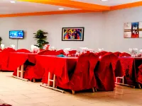 Matho Crystal Hotel