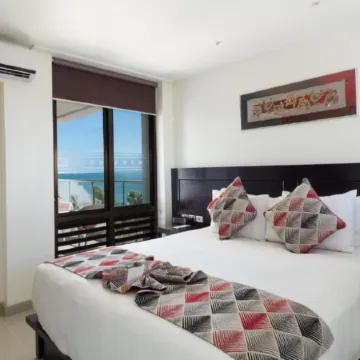 Ramada Suites by Wyndham Wailoaloa Beach Fiji