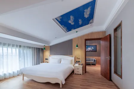 Magnotel (Changbai Mountain Chibei Tourist Service Center)