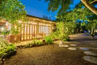 River CoCo Amphawa Hotels in Bang Khonthi